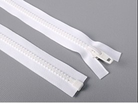 Plastic Molded YKK   No10 Open End Riri Zippers 250cm